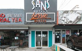 Sans Hotel At Berrie Suites Tagaytay Tagaytay City Exterior photo