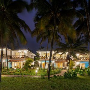 Malabar Ocean Front Resort And Spa, Bekal Nīleshwar Exterior photo