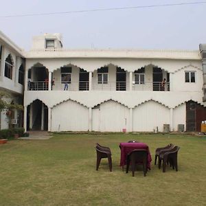 The Hotel Raj Palace Bharatpur Exterior photo