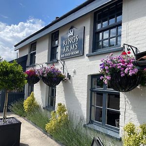 The Kings Arms Hotel Coggeshall Exterior photo