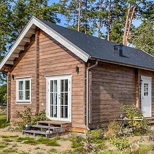 Amazing Home In Mrbylnga With 2 Bedrooms And Wifi Mörbylånga Exterior photo