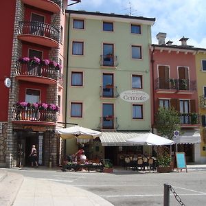 Hotel Ristorante Centrale Rovere Veronese Exterior photo