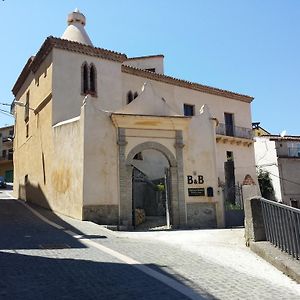 Palazzo Madeo - Residenza D'Epoca Bed and Breakfast Crosia Exterior photo