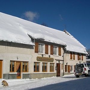 Auberge Des Montauds Villard-de-Lans Exterior photo