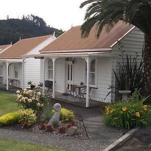 Coromandel Cottages Exterior photo