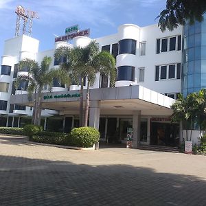 Hotel Milestonnez Sriperumbudur Exterior photo