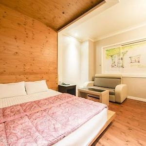 Lejlighed i Uichang-gu på 1000 m². Soveværelser: 1. Private badeværelser: 1. Changwon Exterior photo