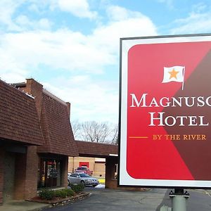 Magnuson Hotel By The River Marietta Exterior photo