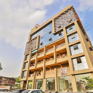 Oyo 16604 Hotel Sparsh Inn Ahmedabad Exterior photo