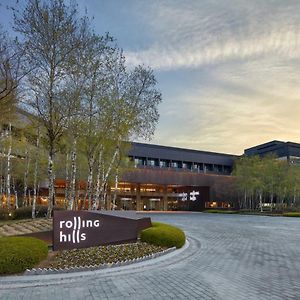 Rolling Hills Hotel Hwaseong Exterior photo