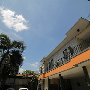 Reddoorz @ Pangeran Antasari 2 Hotel Cilandak  Exterior photo