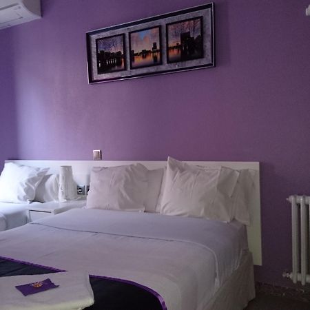 CH Chelo Hotel Madrid Eksteriør billede