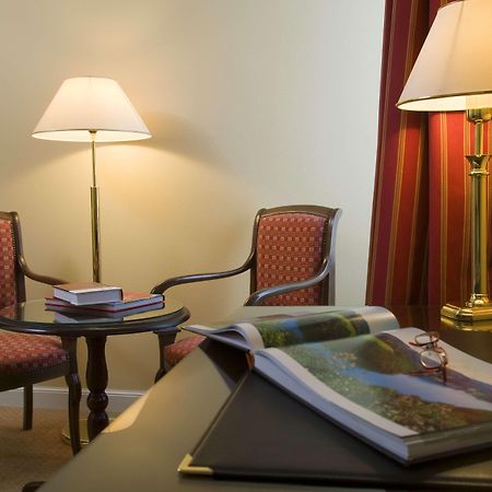 Best Western Grand Hotel De Bordeaux Aurillac Værelse billede