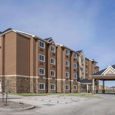 Microtel Inn & Suites By Wyndham Moorhead Fargo Area Eksteriør billede