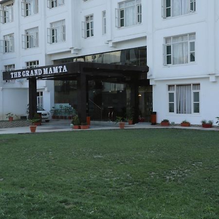 The Grand Mamta Hotel Srīnagar Eksteriør billede