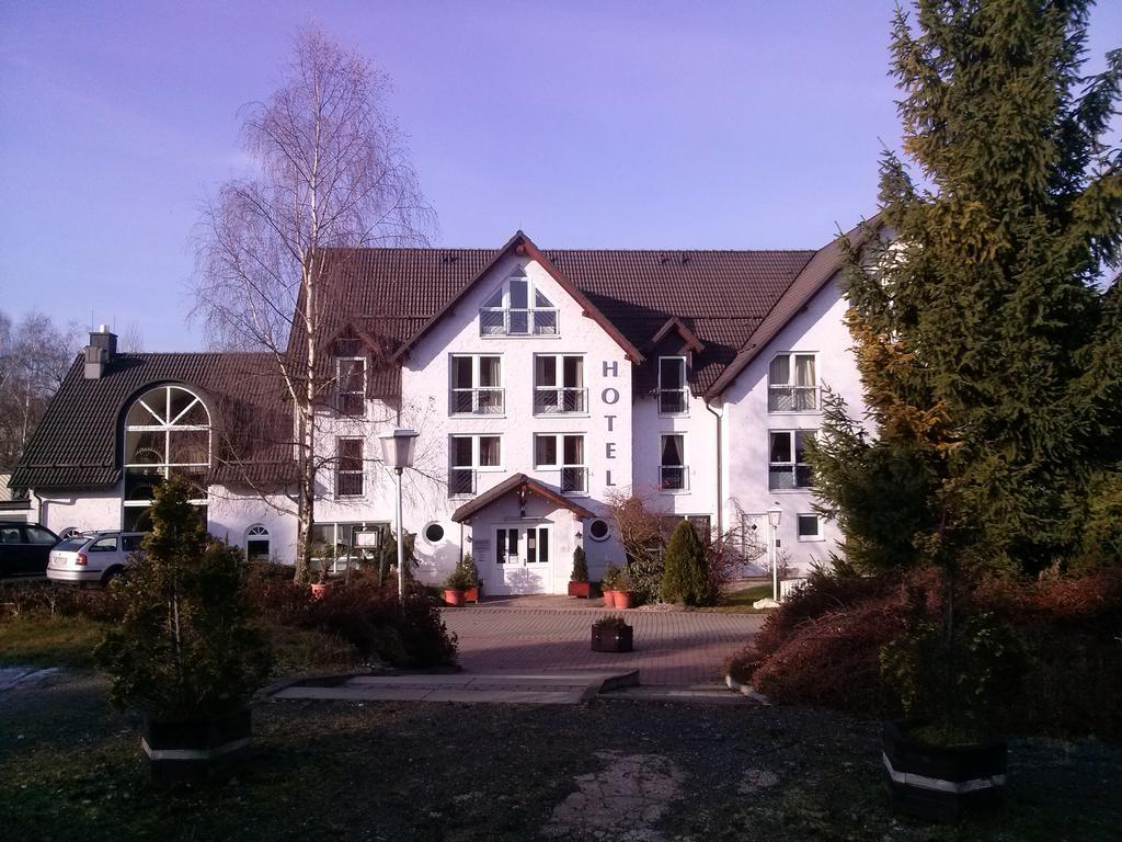 Nussknacker Hotel Ehrenfriedersdorf Eksteriør billede