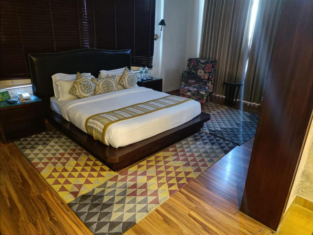 Hotel Natraj Rishīkesh Eksteriør billede