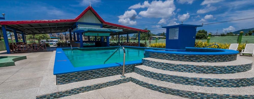 Airport Suites Hotel Piarco Eksteriør billede