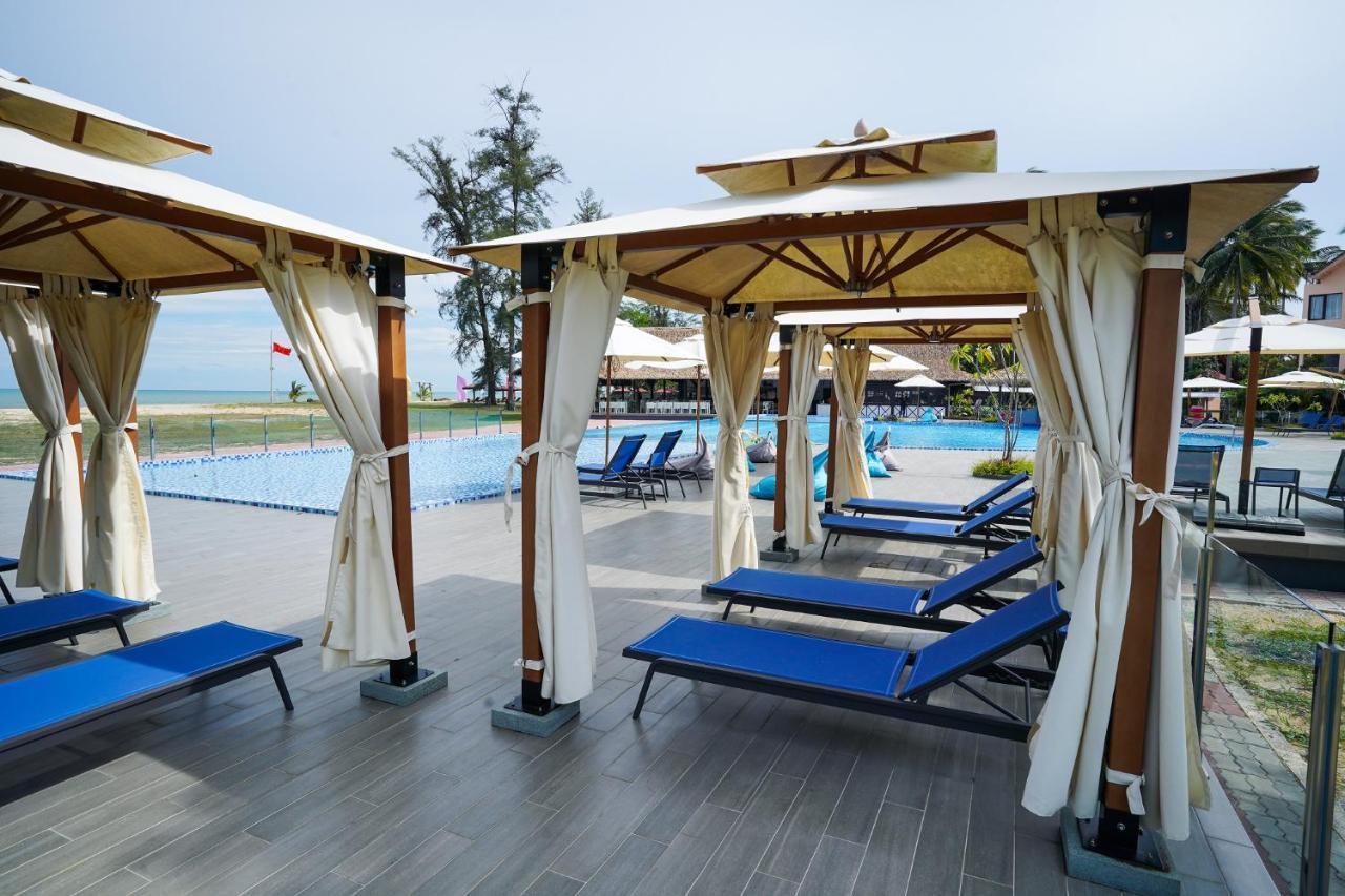 Holiday Villa Beach Resort Cherating Eksteriør billede