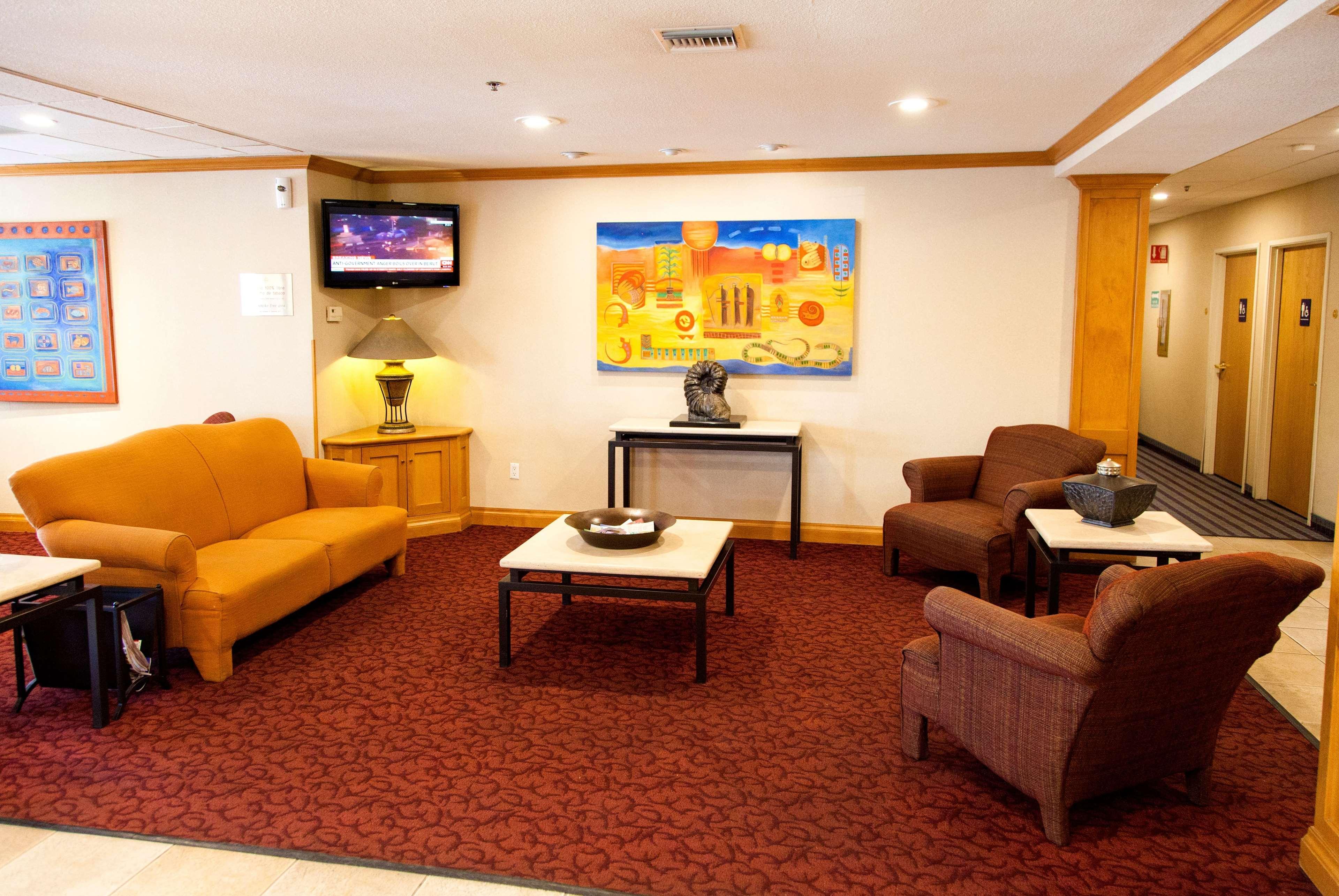 Microtel Inn & Suites By Wyndham Chihuahua Eksteriør billede