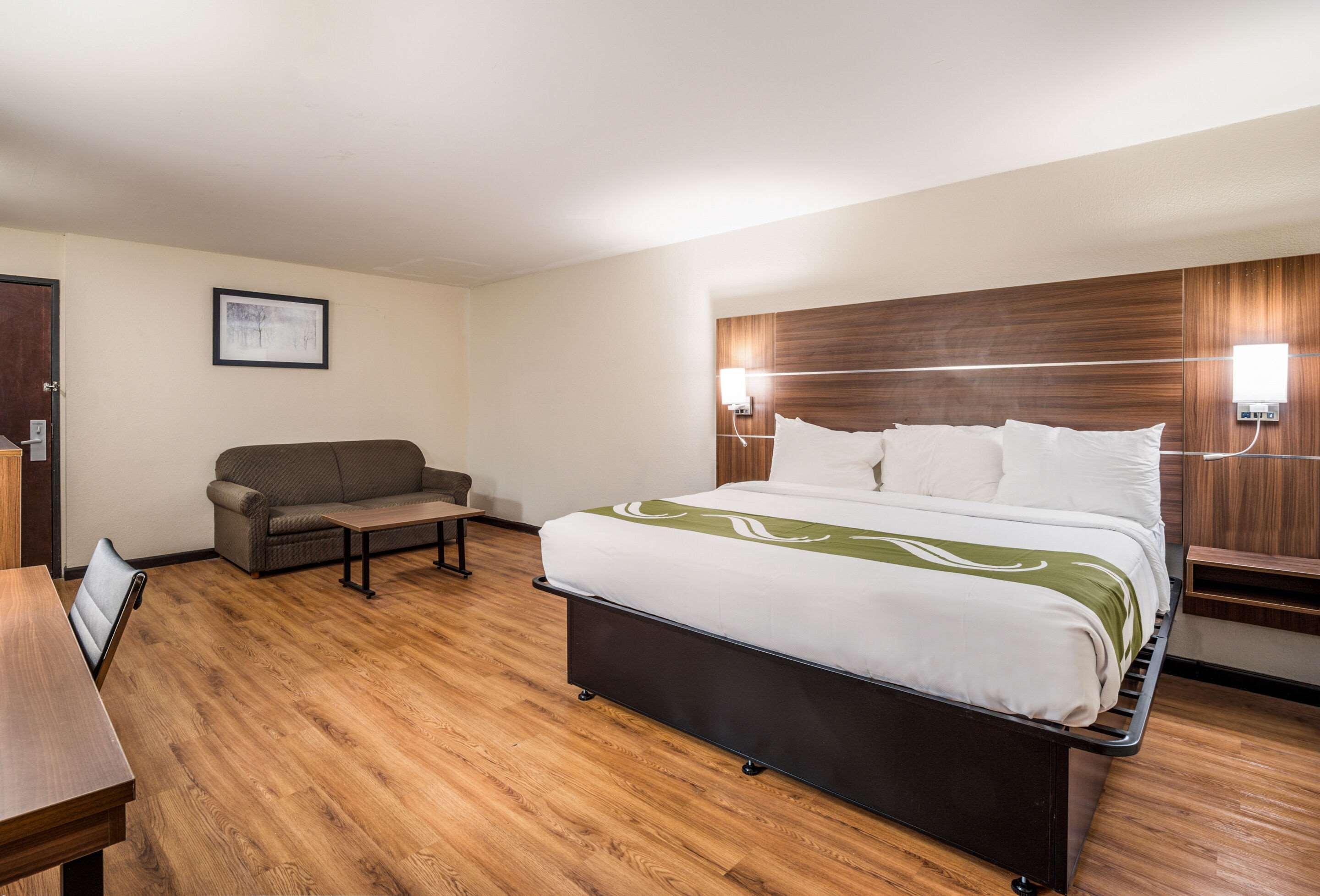 Quality Inn & Suites Augusta Fort Eisenhower Area Eksteriør billede