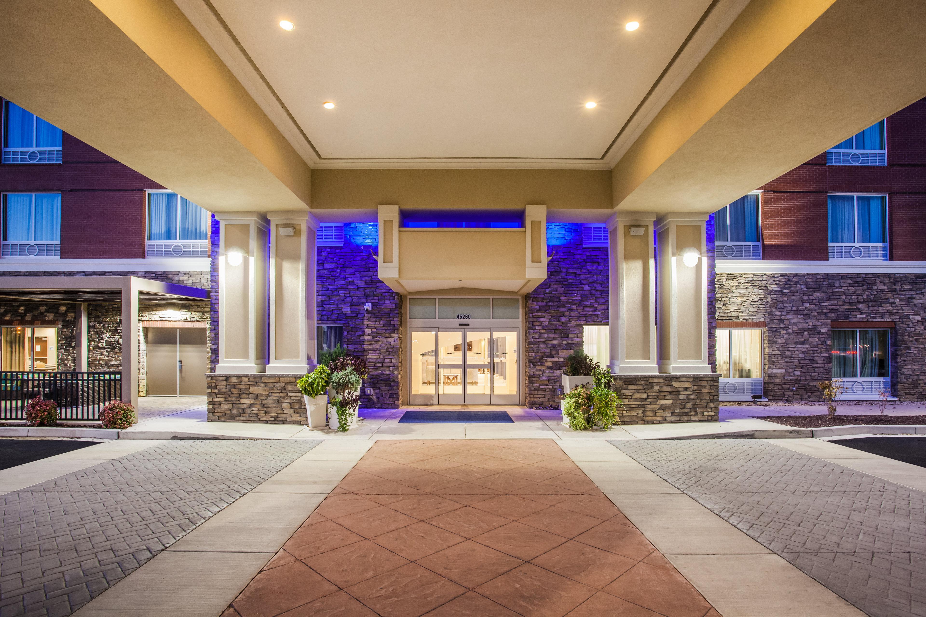 Holiday Inn Express & Suites Lexington Park California, An Ihg Hotel Eksteriør billede