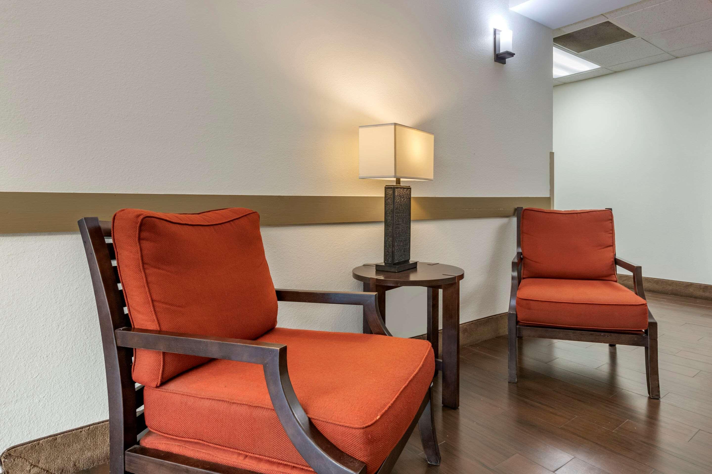 Comfort Inn & Suites Deland - Near University Eksteriør billede