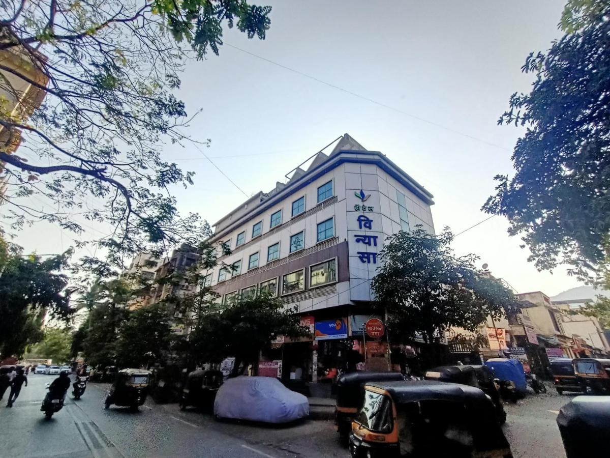 Hotel Vinyasa Thane Eksteriør billede