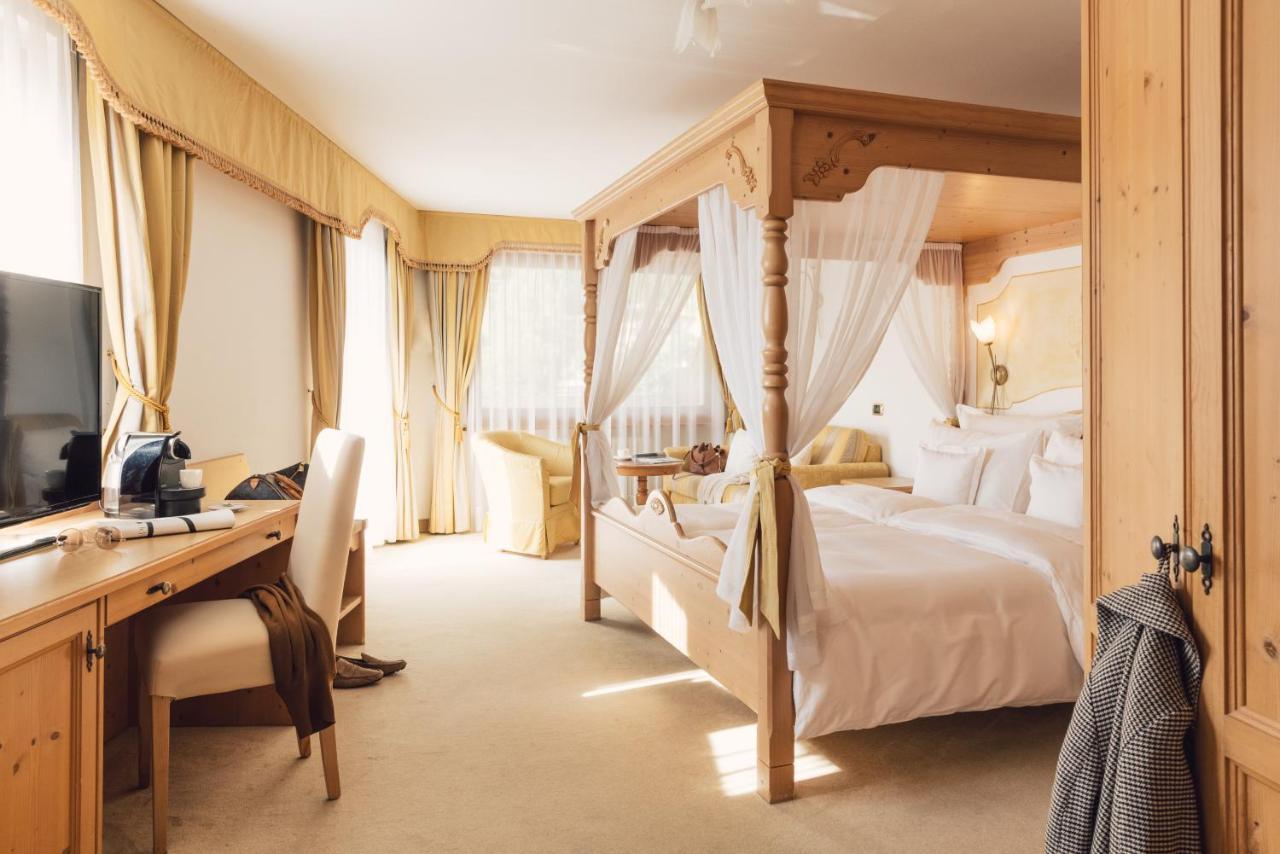 Wellness Refugium & Resort Hotel Alpin Royal - Small Luxury Hotels Of The World Cadipietra Eksteriør billede
