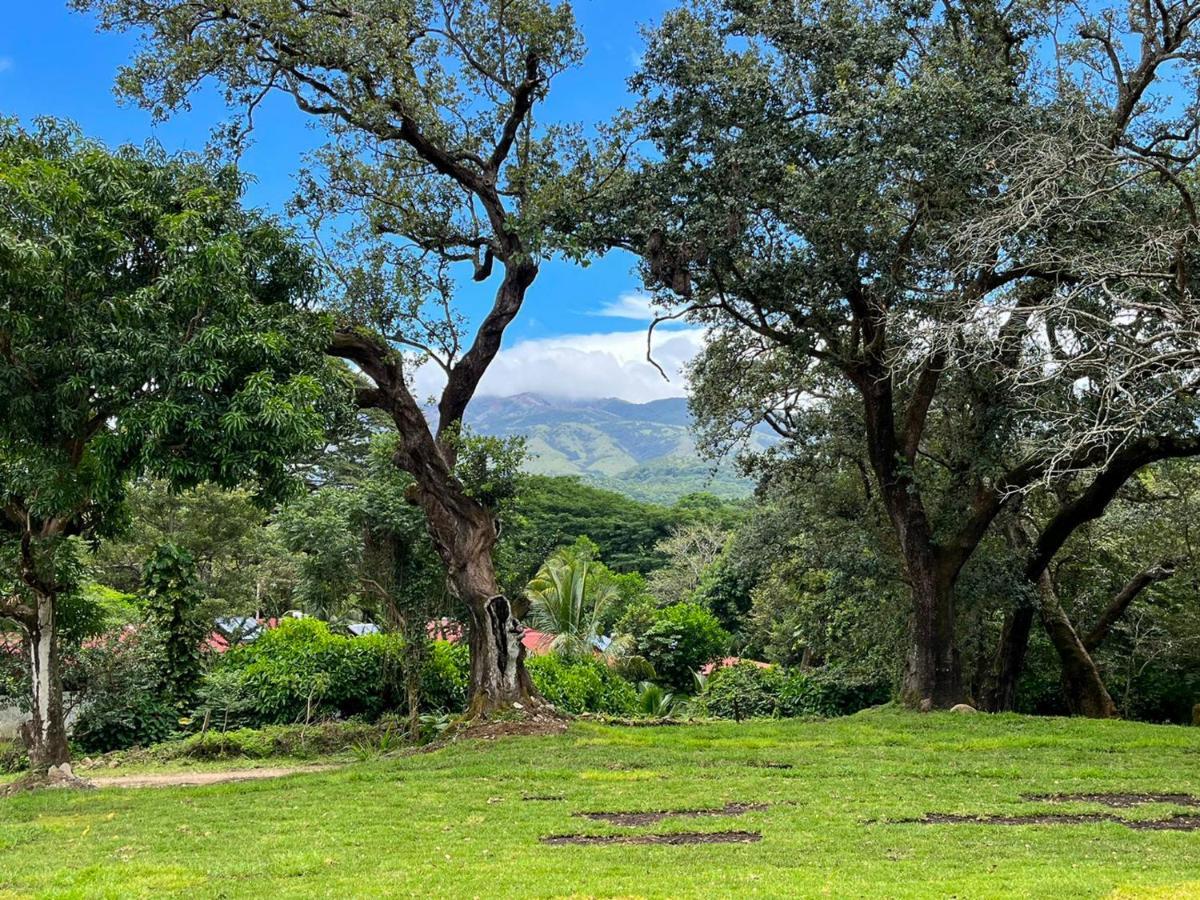 Hacienda Guachipelin Volcano Ranch Hotel & Hot Springs Liberia Eksteriør billede