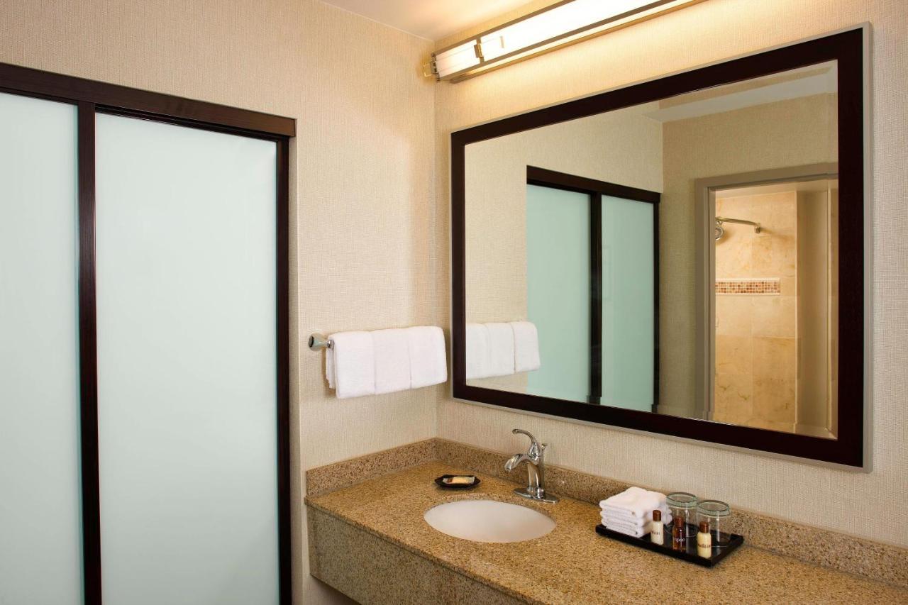 Sheraton Suites Orlando Airport Hotel Eksteriør billede