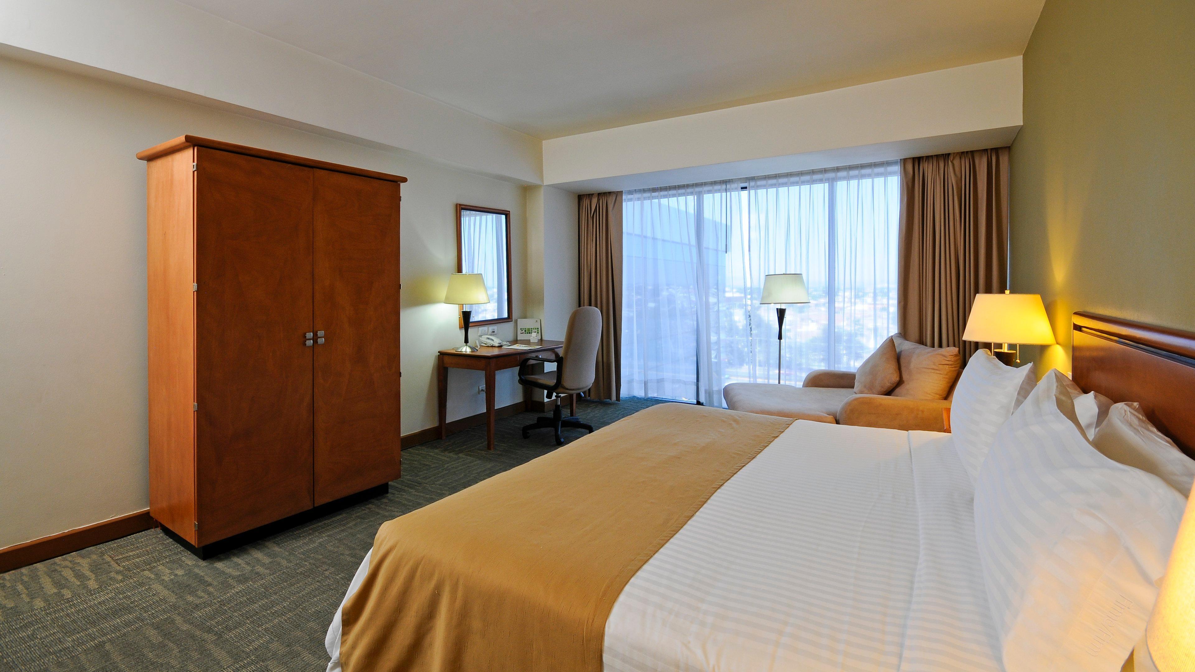 Holiday Inn Irapuato, An Ihg Hotel Eksteriør billede