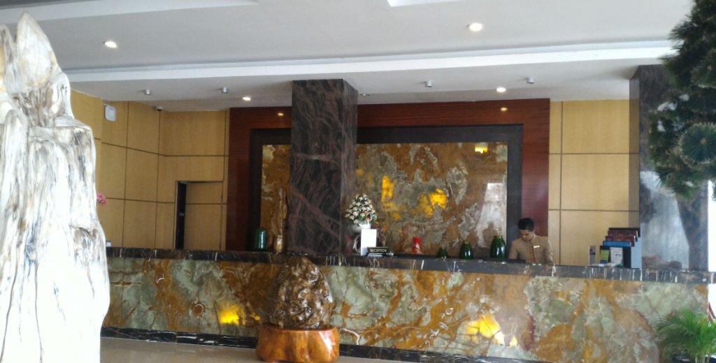 Grand Rocky Hotel Bukittinggi Eksteriør billede