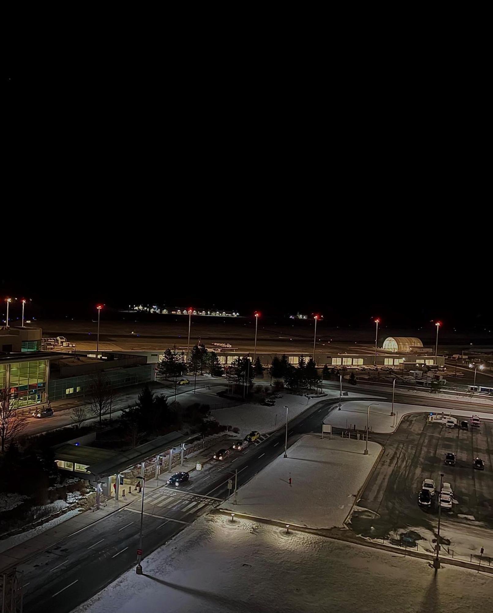 Alt Hotel Halifax Airport Enfield Eksteriør billede