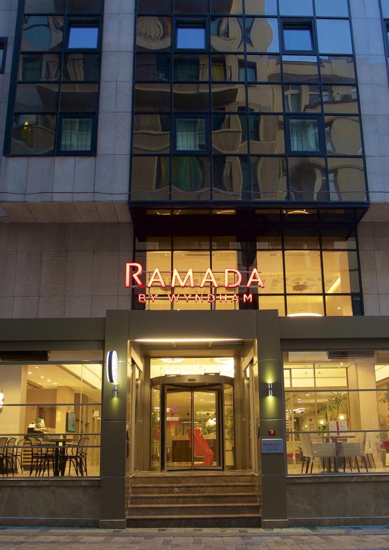 Ramada By Wyndham Istanbul Taksim Hotel Eksteriør billede