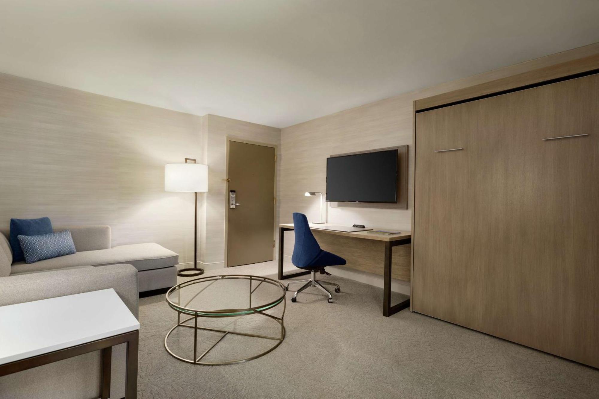 Doubletree Suites By Hilton Hotel Boston - Cambridge Eksteriør billede