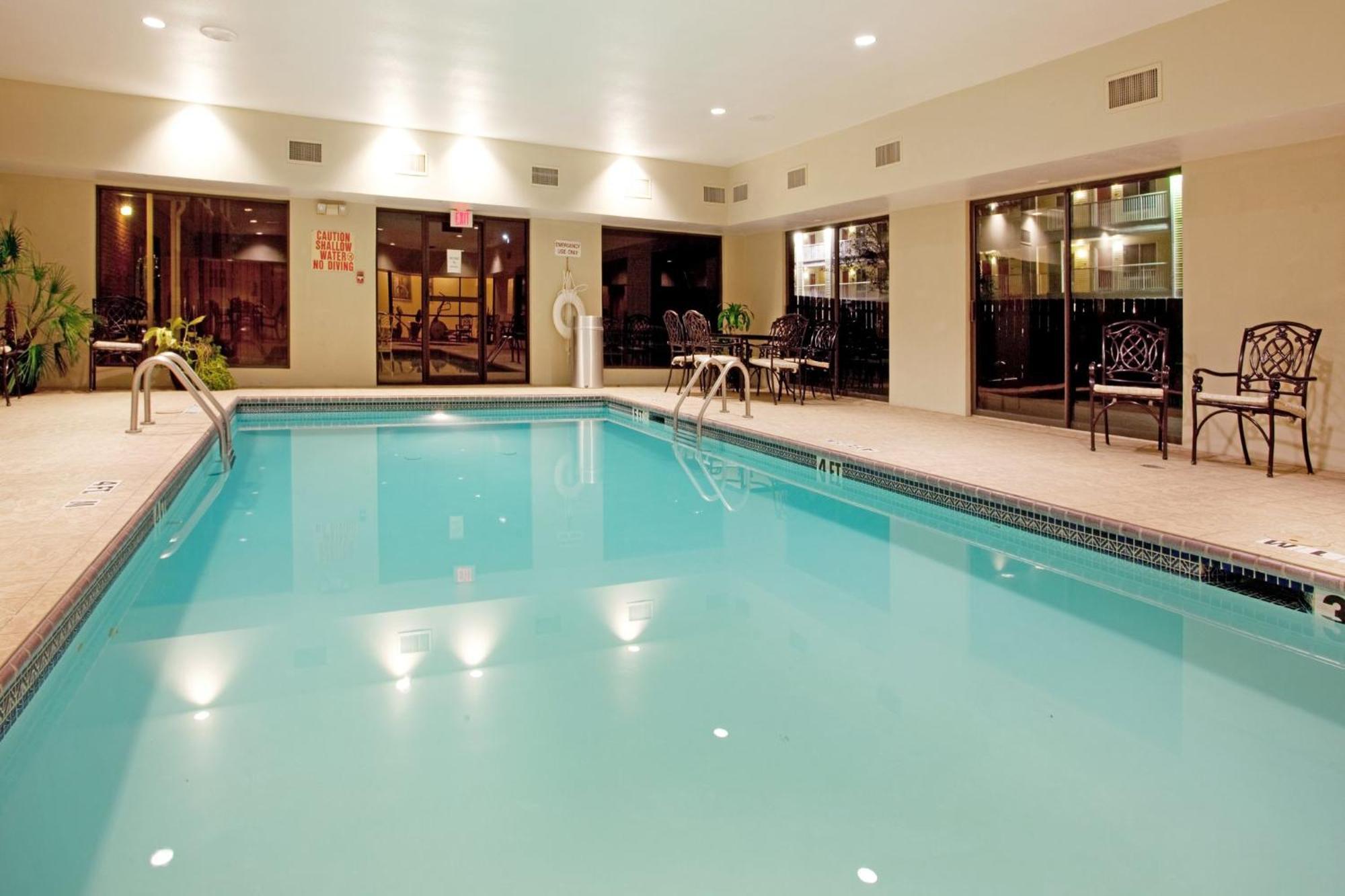 Holiday Inn Express & Suites Sulphur - Lake Charles, An Ihg Hotel Eksteriør billede