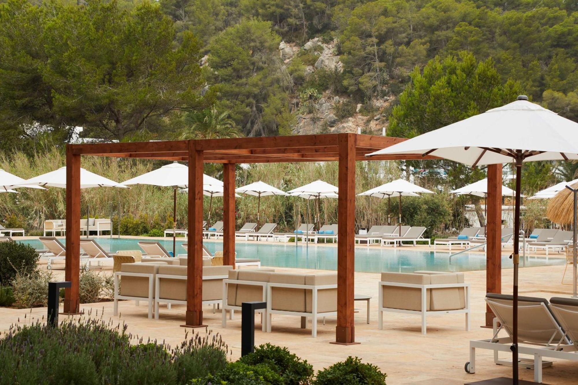 Cala San Miguel Hotel Ibiza, Curio Collection By Hilton (Adults Only) Port de Sant Miguel Eksteriør billede