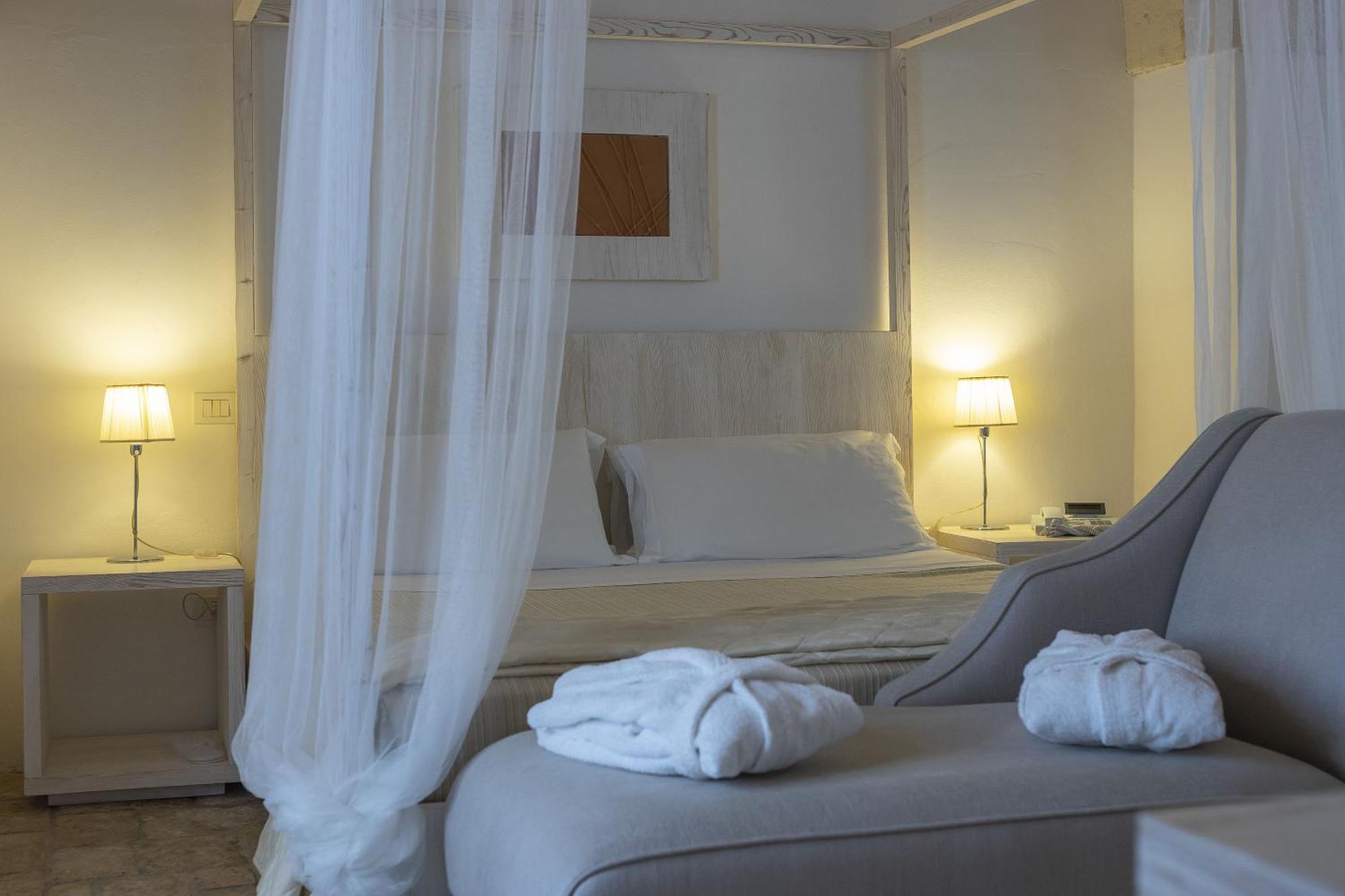 Masseria Corda Di Lana Hotel & Resort Torre Lapillo Eksteriør billede