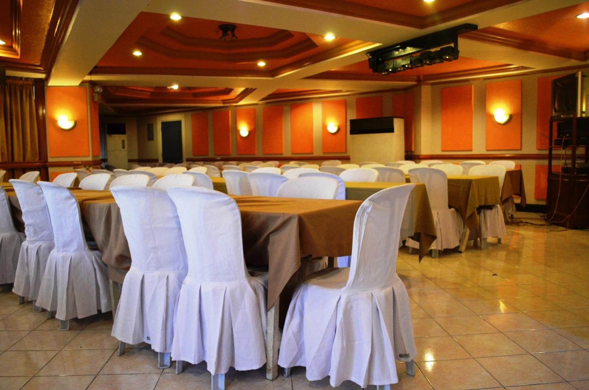 Elegant Circle Inn Cebu Eksteriør billede