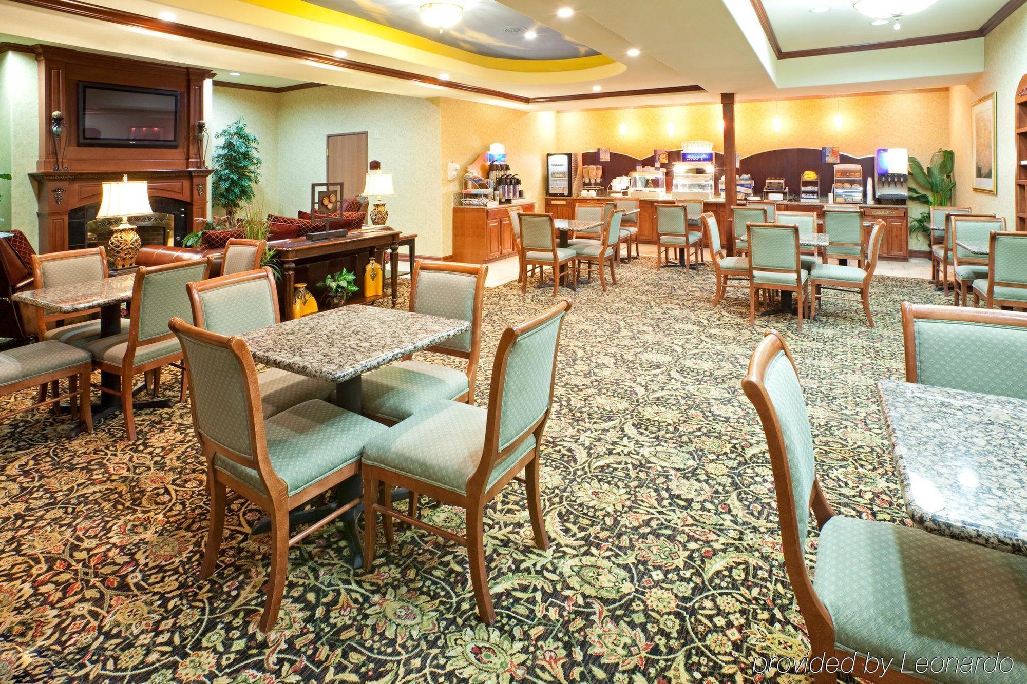 Holiday Inn Express & Suites Fort Worth - Fossil Creek, An Ihg Hotel Restaurant billede