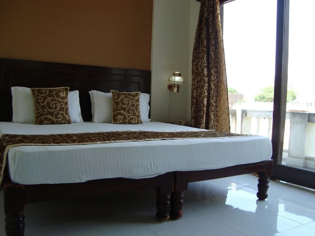 Narayana Palace Hotel Khajurāho Eksteriør billede