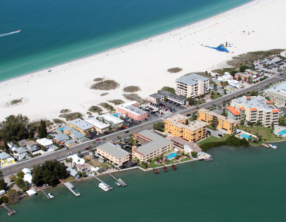 Westwinds Waterfront Resort St. Pete Beach Eksteriør billede