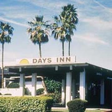 Days Inn At Scottsdale/Fashion Square Resort Eksteriør billede