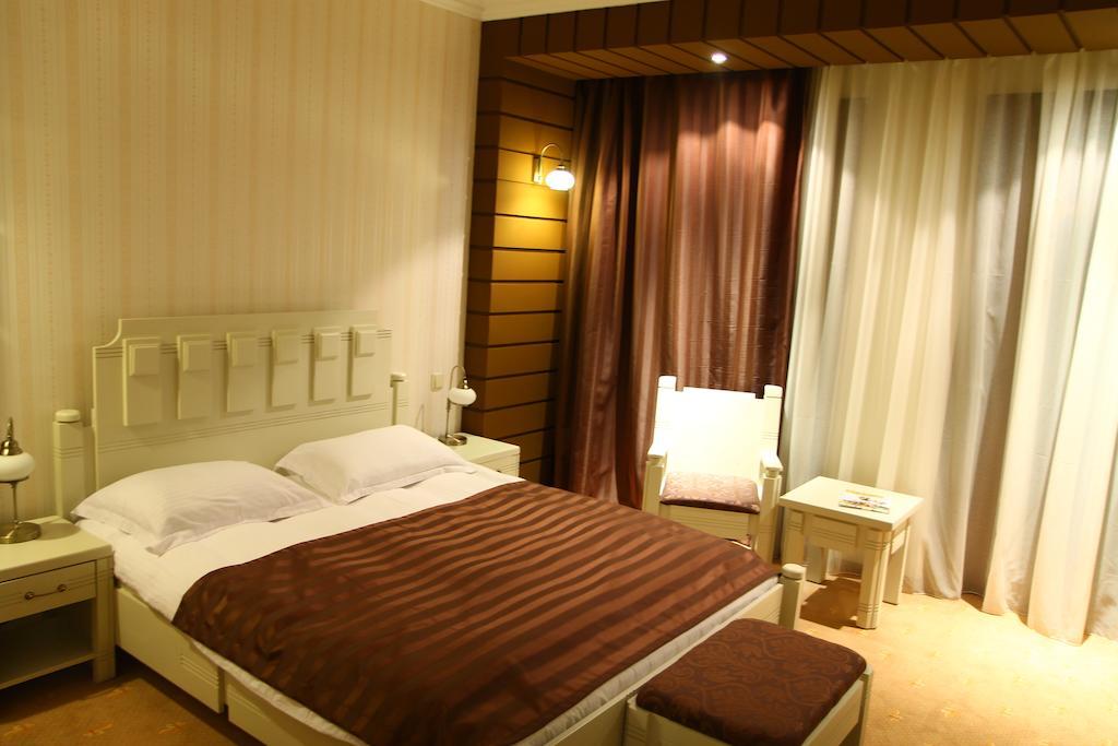 Anette Resort & Spa Covaci Værelse billede
