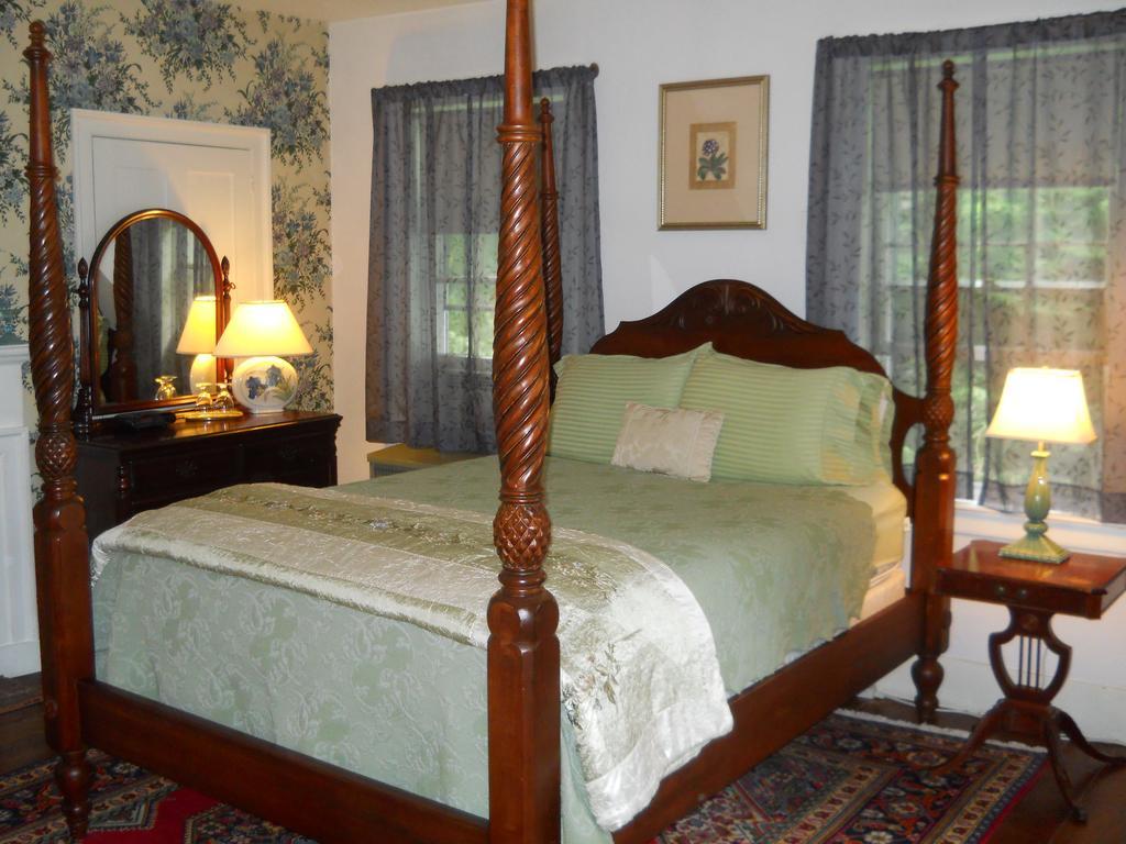 Centennial House Bed And Breakfast Northfield Eksteriør billede