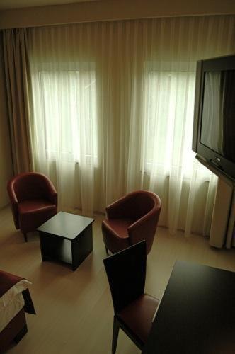Hotel Elit Novi Sad Værelse billede