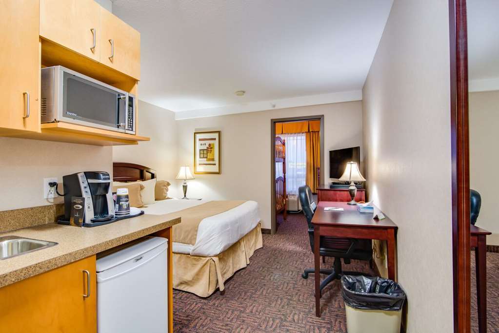 Peavine Inn & Suites High Prairie Værelse billede