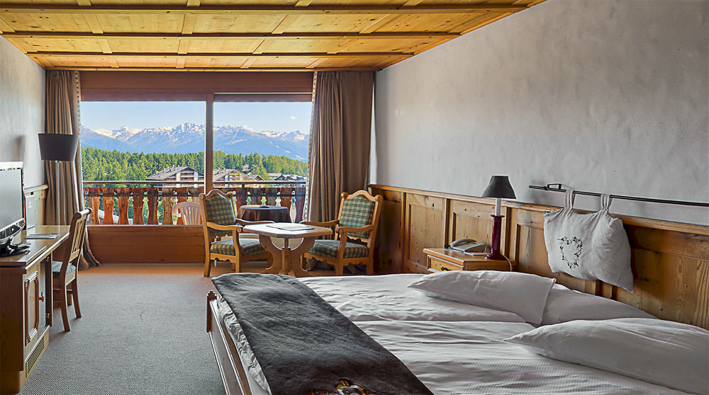 Hotel Etrier Crans-Montana Eksteriør billede