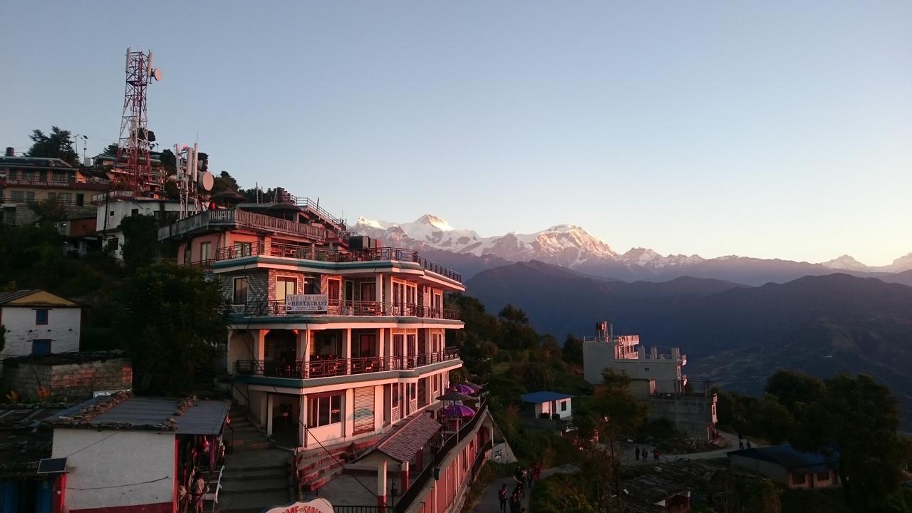 View Top Lodge & Restaurant Pokhara Eksteriør billede